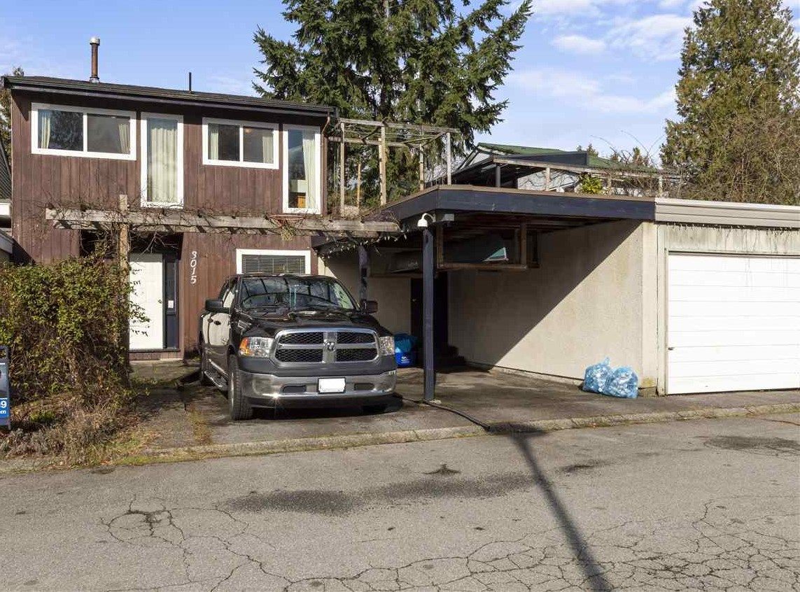 Two parkings are avaialble, one is open space and the other one is a carport. Main floor unit entrance is through carport door. Upper unit entrance is through the main contrance.