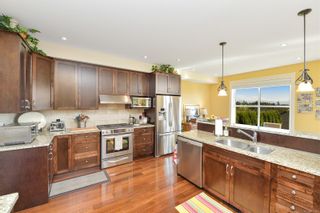 Photo 14: 8 614 Granrose Terr in Colwood: Co Latoria Row/Townhouse for sale : MLS®# 939177