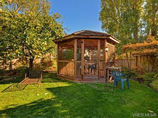 Photo 17: 1332 Carnsew St in VICTORIA: Vi Fairfield West House for sale (Victoria)  : MLS®# 744346