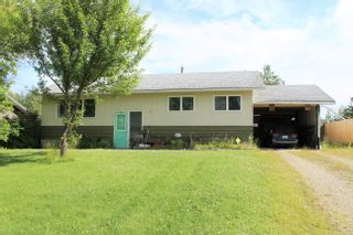 Photo 1: 53 OMINECA Crescent in Mackenzie: Mackenzie -Town House for sale : MLS®# R2711630