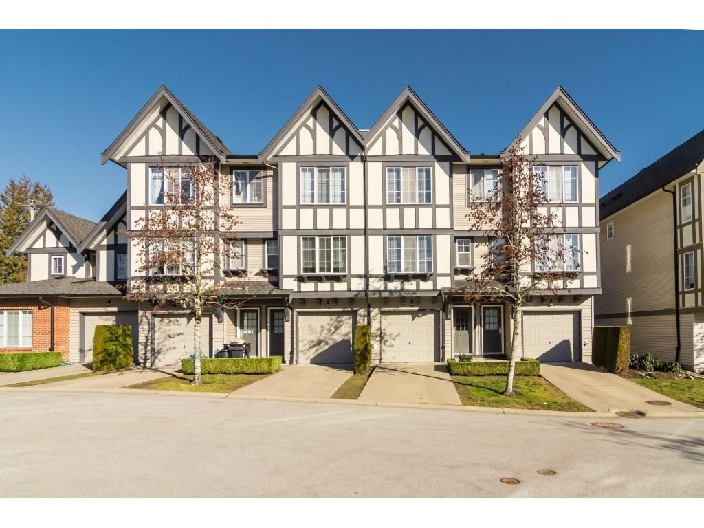 Main Photo: 154 20875 80 Avenue in Langley: Willoughby Heights Townhouse for sale in "PEPPERWOOD" : MLS®# R2345422