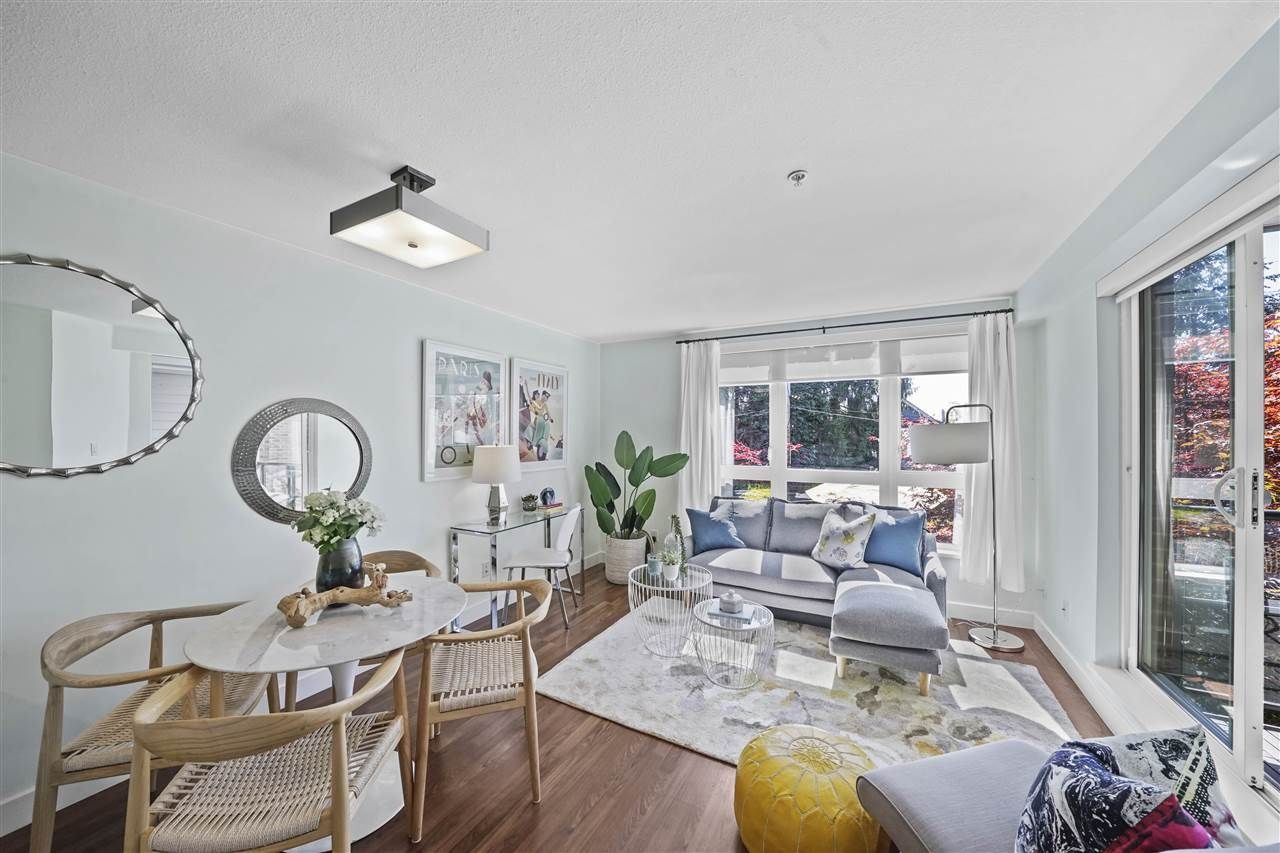 Main Photo: 309 2008 BAYSWATER Street in Vancouver: Kitsilano Condo for sale in "Black Swan" (Vancouver West)  : MLS®# R2492765