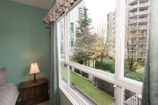 Photo 20: 212 3098 GUILDFORD Way in Coquitlam: North Coquitlam Condo for sale in "MARLBOROUGH HOUSE" : MLS®# R2225808