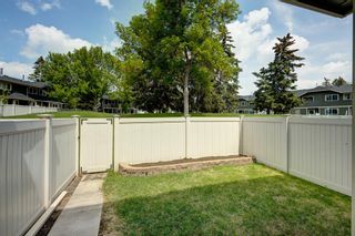 Photo 24: 625 Queensland Place SE in Calgary: Queensland Row/Townhouse for sale : MLS®# A2051134