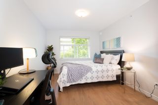Photo 7: 34 6878 SOUTHPOINT Drive in Burnaby: South Slope Townhouse for sale in "CORTINA" (Burnaby South)  : MLS®# R2710029