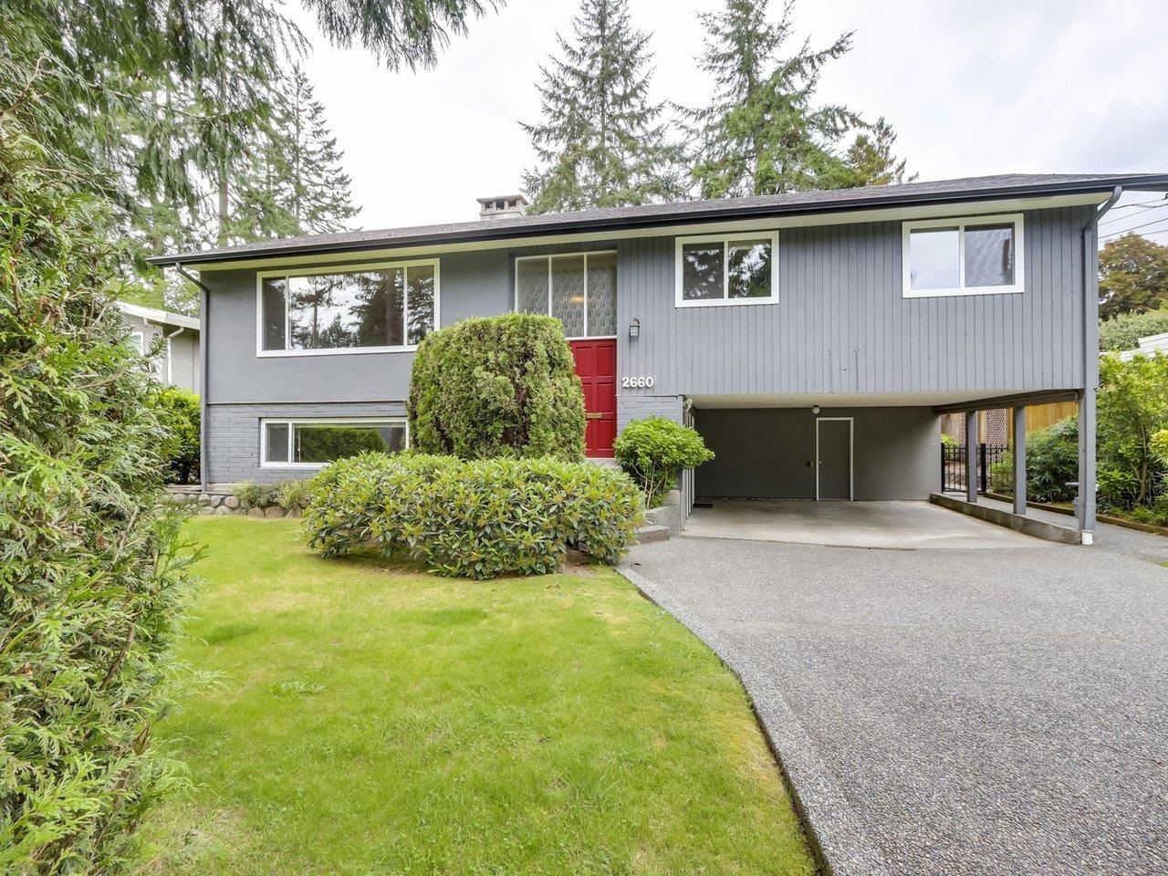 2660  STANDISH Drive, North Vancouver