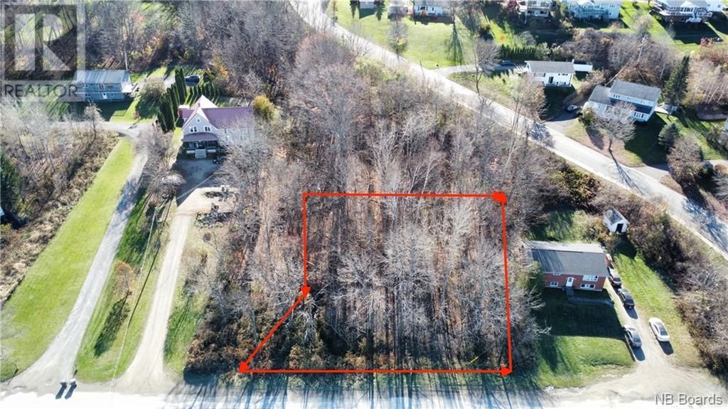 Main Photo: 1910 Woodstock Road in Fredericton: Vacant Land for sale : MLS®# NB093629
