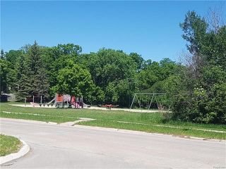 Photo 2: 6 Buckle Drive in Winnipeg: Residential for sale (1G)  : MLS®# 1815084