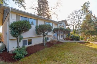 Photo 2: 969 Verdier Ave in Central Saanich: CS Brentwood Bay House for sale : MLS®# 868773