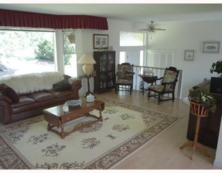 Photo 8: 11881 260TH Street in Maple_Ridge: Websters Corners House for sale (Maple Ridge)  : MLS®# V769709