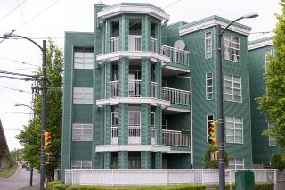 Photo 1: 206 8989 HUDSON Street in Vancouver: Marpole Condo for sale in "NAUTICA" (Vancouver West)  : MLS®# R2742575
