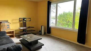 Photo 2: 679 Nairn Avenue in Winnipeg: East Elmwood Residential for sale (3B)  : MLS®# 202327664