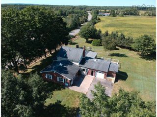 Photo 2: 1449 Lakewood Road in Steam Mill: Kings County Residential for sale (Annapolis Valley)  : MLS®# 202222219