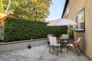 Photo 24: 402 Cook St in Victoria: Vi Fairfield West Row/Townhouse for sale : MLS®# 922599