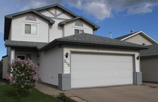 Photo 2: 315 Applewood Drive SE in Calgary: Applewood Park Detached for sale : MLS®# A1233805