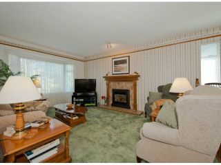 Photo 2: 15412 20TH AV in Surrey: King George Corridor House for sale (South Surrey White Rock)  : MLS®# F1314380