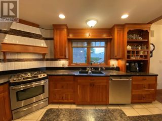 Photo 15: 3328 Roncastle Road in Blind Bay: House for sale : MLS®# 10305102