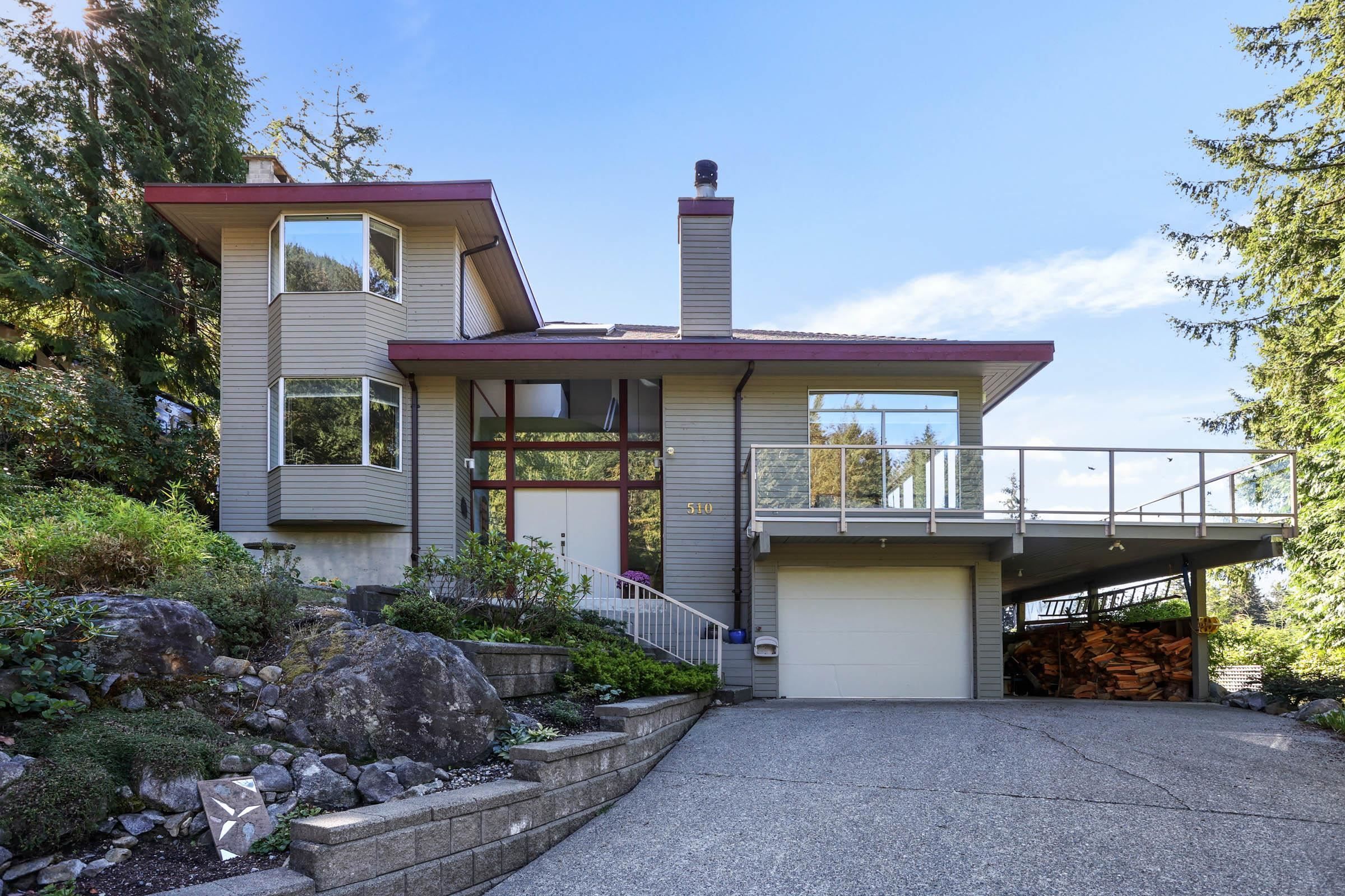 510  BAYVIEW Road, Lions Bay