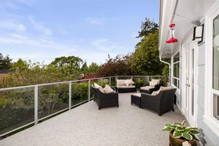 Photo 26: 310 Windermere Pl in Victoria: Vi Fairfield West House for sale : MLS®# 876076