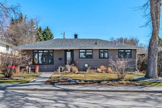 Photo 2: 52 Cadogan Road NW in Calgary: Cambrian Heights Detached for sale : MLS®# A2125758