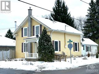 Photo 2: 206 DRUMMOND STREET E in Merrickville: House for sale : MLS®# 1375095
