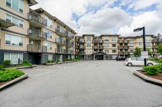 Photo 4: 218 2565 CAMPBELL Avenue in Abbotsford: Central Abbotsford Condo for sale in "Abacus" : MLS®# R2456561