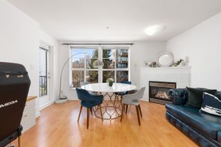 Main Photo: 308 2102 W 38TH Avenue in Vancouver: Kerrisdale Condo for sale in "Platinum" (Vancouver West)  : MLS®# R2759812