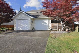 Photo 2: 4735 55B Street in Delta: Delta Manor Townhouse for sale (Ladner)  : MLS®# R2736110