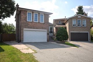 Photo 1: 19 Miles Court in Richmond Hill: North Richvale House (2-Storey) for sale : MLS®# N5834312