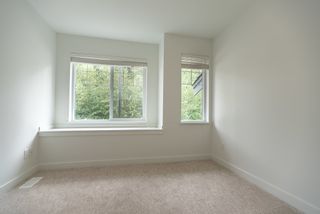 Photo 13: 8 22810 113 Avenue in Maple Ridge: East Central Townhouse for sale in "RUXTON VILLAGE" : MLS®# R2340904