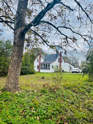 Photo 4: 1625 Northwest Road in Fauxburg: 405-Lunenburg County Residential for sale (South Shore)  : MLS®# 202323689