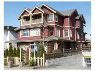 Main Photo: 257 E 13th Ave. in Vancouver: Mount Pleasant VE Townhouse for sale (Vancouver East)  : MLS®# V926241