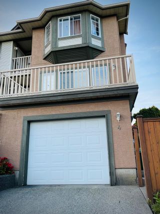 Photo 2: 4 1203 CARTIER Avenue in Coquitlam: Maillardville Townhouse for sale : MLS®# R2874998