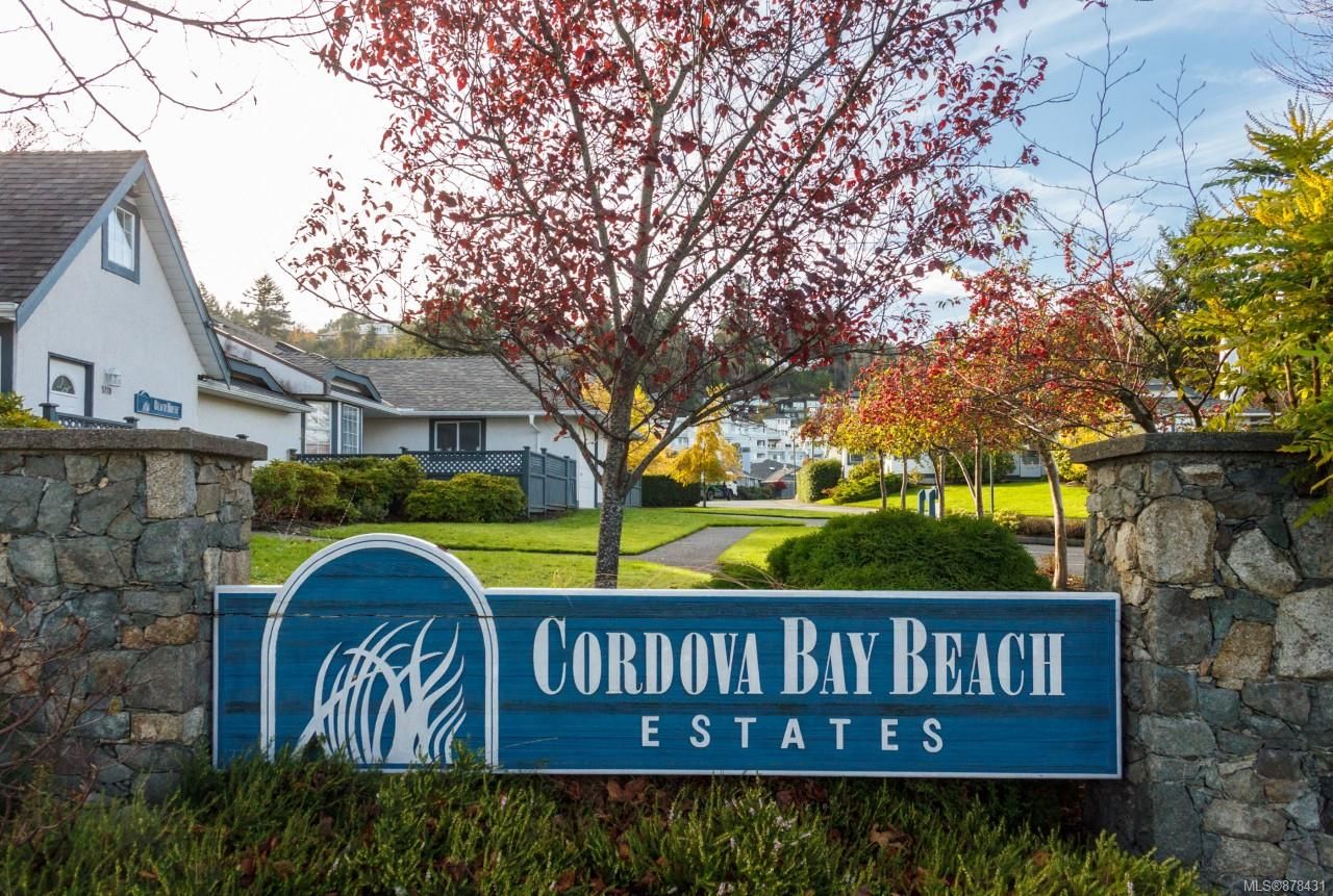 Main Photo: 21 5110 Cordova Bay Rd in Saanich: SE Cordova Bay Row/Townhouse for sale (Saanich East)  : MLS®# 878431