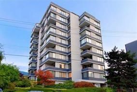 Main Photo: 302 2167 BELLEVUE Avenue in West Vancouver: Dundarave Condo for sale in "VANDEMAR WEST" : MLS®# R2159387