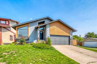Main Photo: 3 Woodbrook Green SW in Calgary: Woodbine Detached for sale : MLS®# A2072239