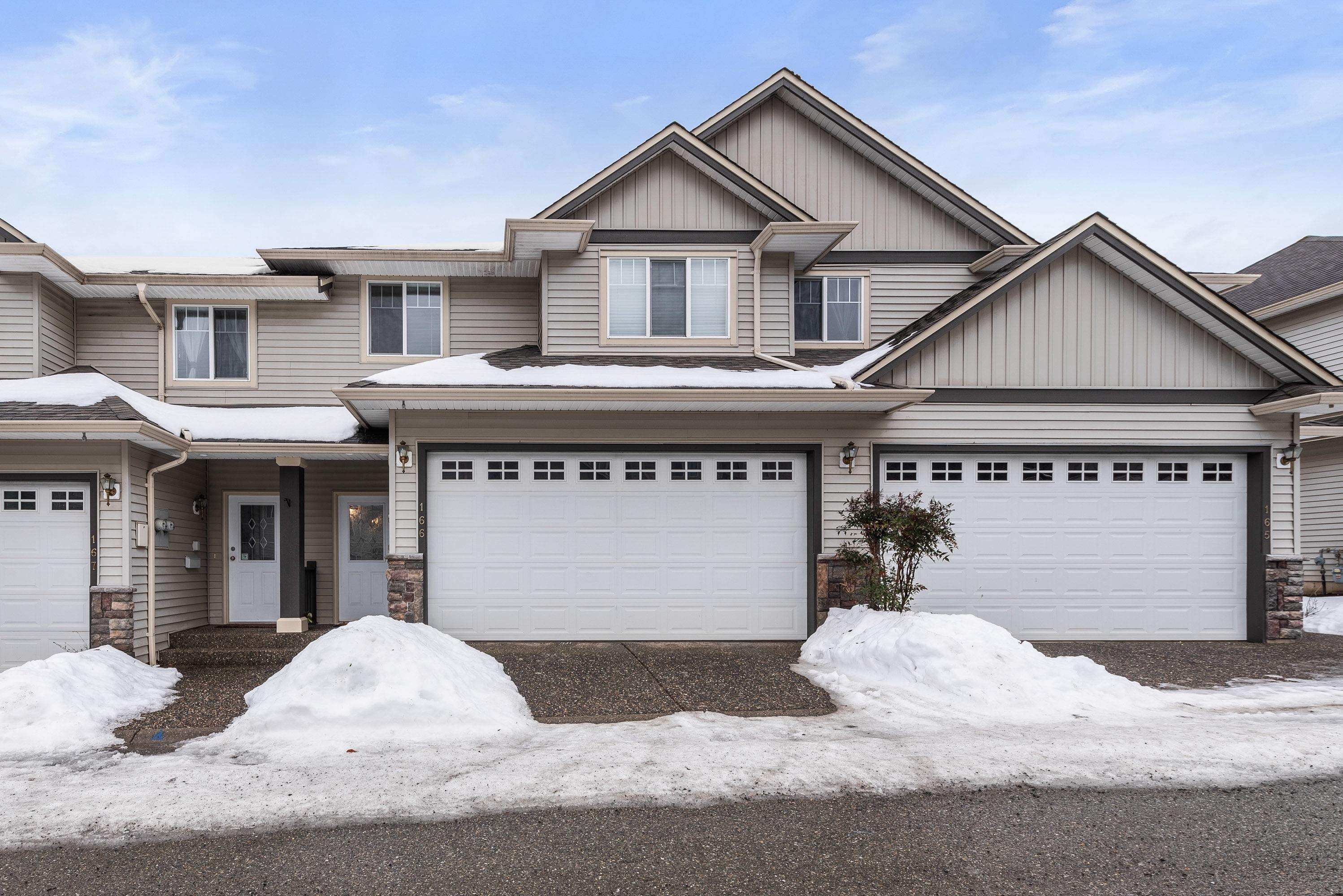 Main Photo: 166 46360 VALLEYVIEW ROAD in : Promontory Townhouse for sale : MLS®# R2641061