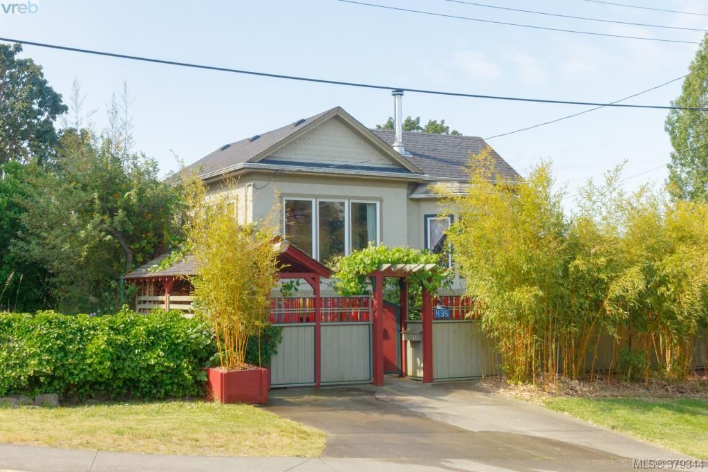 Main Photo: 435 Wilson St in VICTORIA: VW Victoria West House for sale (Victoria West)  : MLS®# 761868