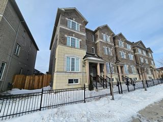 Photo 2: 1950 Donald Cousens Parkway in Markham: Cornell House (3-Storey) for sale : MLS®# N8033452