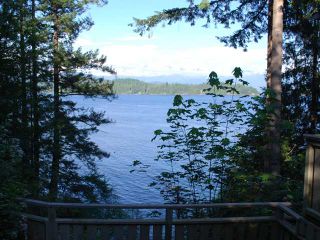 Photo 3: 1518 SMITH Road in Gibsons: Gibsons &amp; Area House for sale (Sunshine Coast)  : MLS®# V841192