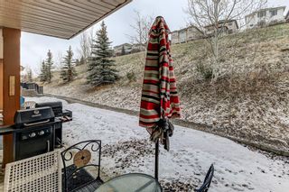 Photo 5: 8 172 Rockyledge View NW in Calgary: Rocky Ridge Row/Townhouse for sale : MLS®# A2037640