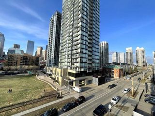 Photo 1: 502 215 14 Avenue SW in Calgary: Beltline Apartment for sale : MLS®# A2123979