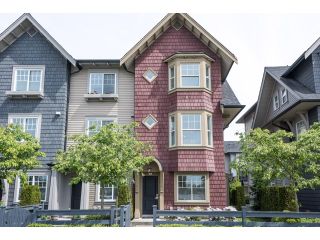 Photo 1: 54 6450 187 Street in Surrey: Cloverdale BC Townhouse for sale in "HILLCREST" (Cloverdale)  : MLS®# R2062172