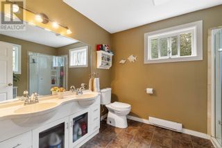 Photo 11: 421 Baylis Rd in Qualicum Beach: House for sale : MLS®# 960677