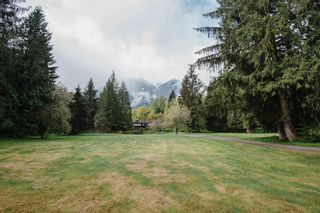 Photo 34: 14575 SQUAMISH VALLEY Road in Squamish: Upper Squamish House for sale in "Squamish Valley" : MLS®# R2689431
