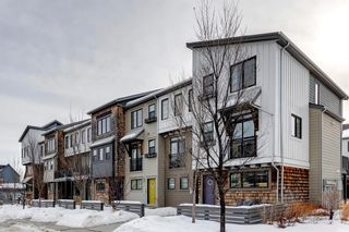 Photo 2: 247 Walden Drive SE in Calgary: Walden Row/Townhouse for sale : MLS®# A2033435
