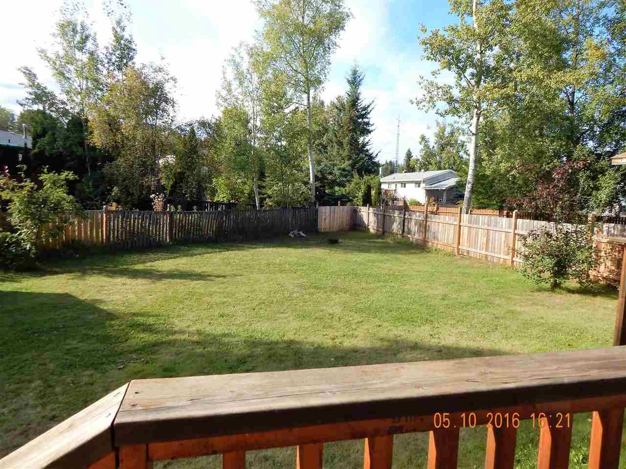 Photo 12: Photos: 6067 TRENT Drive in Prince George: Lower College House for sale (PG City South (Zone 74))  : MLS®# R2106279