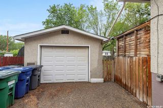 Photo 41: 325 Ottawa Avenue South in Saskatoon: Meadowgreen Residential for sale : MLS®# SK930346
