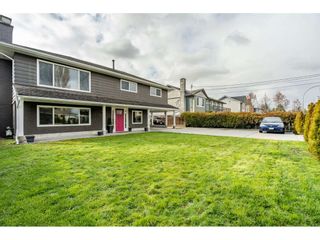 Photo 2: 5838 CRESCENT Drive in Delta: Hawthorne House for sale (Ladner)  : MLS®# R2433047