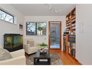 Photo 7: 3256 FLEMING Street in Vancouver: Knight House for sale in "CEDAR COTTAGE" (Vancouver East)  : MLS®# V1116321